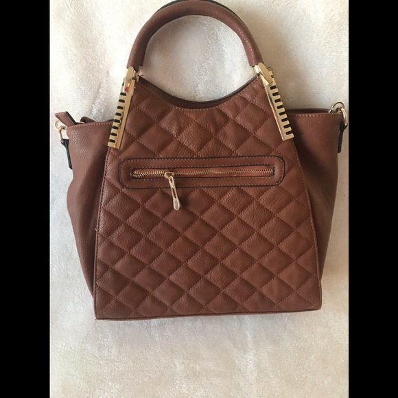 Cute Handbag. Not authentic - Picture 2 of 5